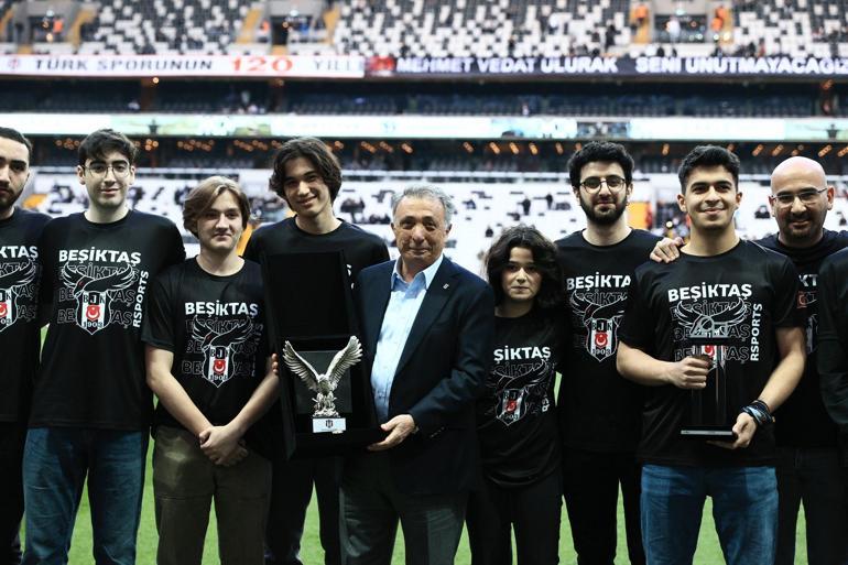 Beşiktaş Rsports, dünya şampiyonasında ülkemizi temsil edecek
