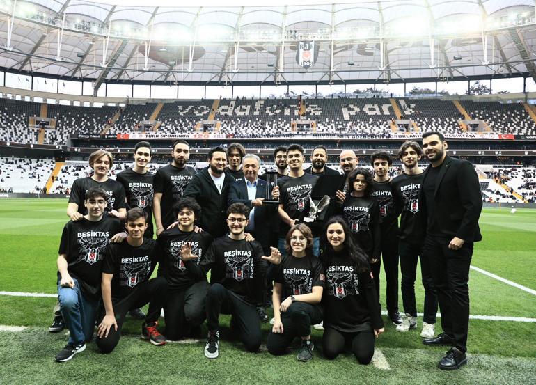 Beşiktaş Rsports, dünya şampiyonasında ülkemizi temsil edecek