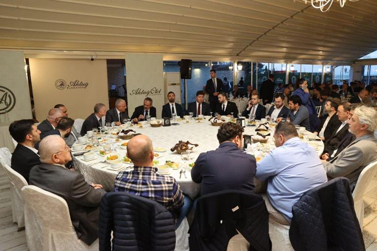 Bakan Özer: Deprem bölgesindeki 12 bin çocuğa bayram hediyesi hazırlandı