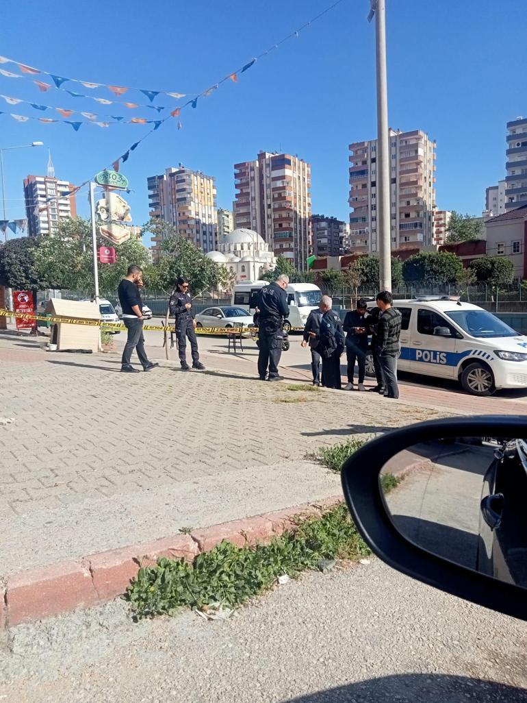 AK Parti Çukurova ilçe binasına silahlı saldırı