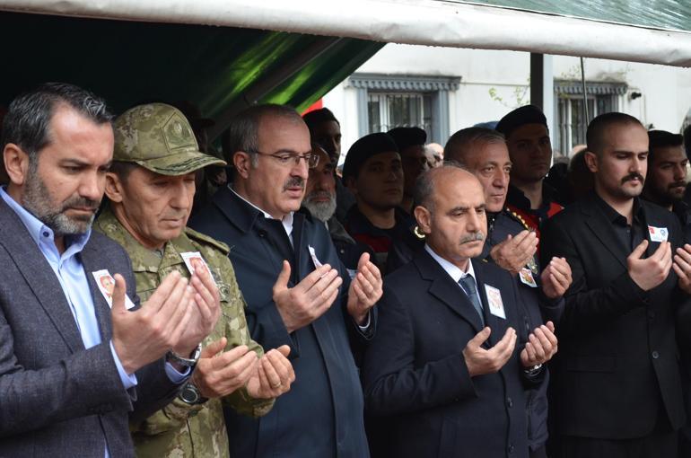 Şehit polis memuru Keskin, Elazığda son yolculuğuna uğurlandı