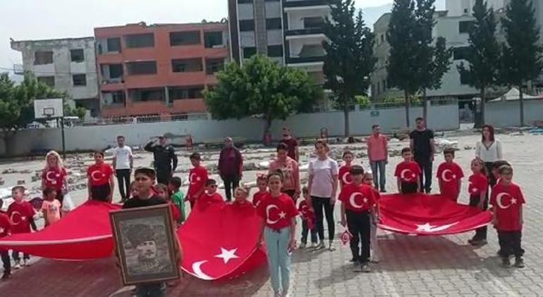 23 Nisan yurtta coşkuyla kutlandı