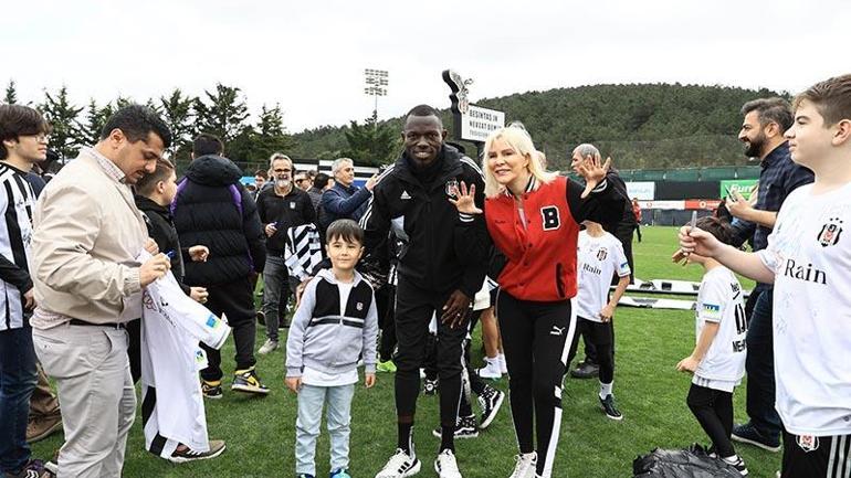 Beşiktaş Kulübü, 23 Nisan Çocuk Şenliği düzenledi