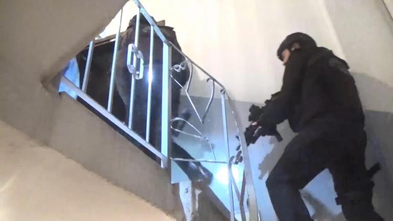 Bahçelievler AK Parti seçim irtibat bürosu önünde ateş açanlar yakalandı