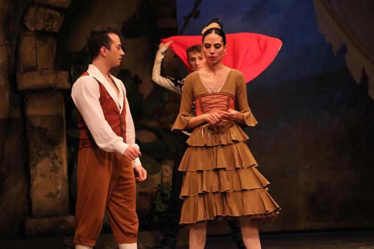 İspanyol yazar Cervantesin Don Kişotu, Ankarada bale severlerle buluşacak