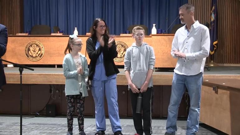 13 yaşındaki öğrenci şoförü bayılan otobüsü durdurdu, 66 arkadaşını kurtardı