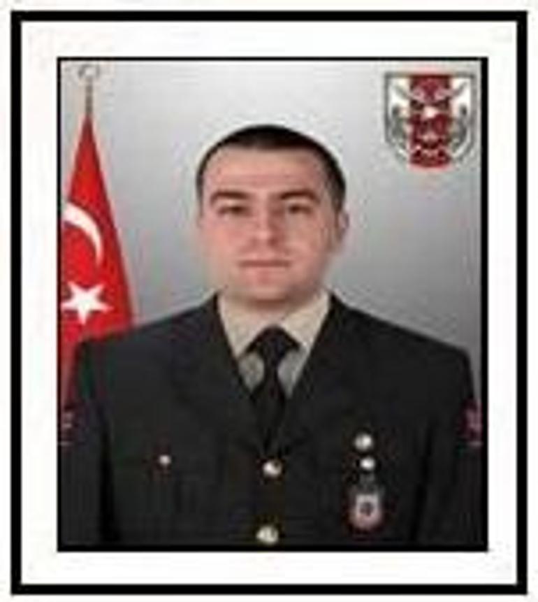 Şırnakta askerleri taşıyan otobüs devrildi: 2 şehit, 45 yaralı