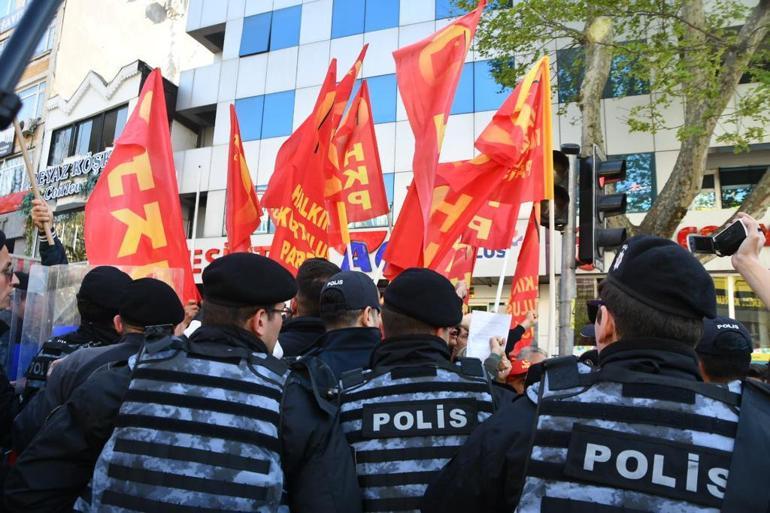 Taksime yürümek isteyen iki gruptaki 35 kişi gözaltına alındı