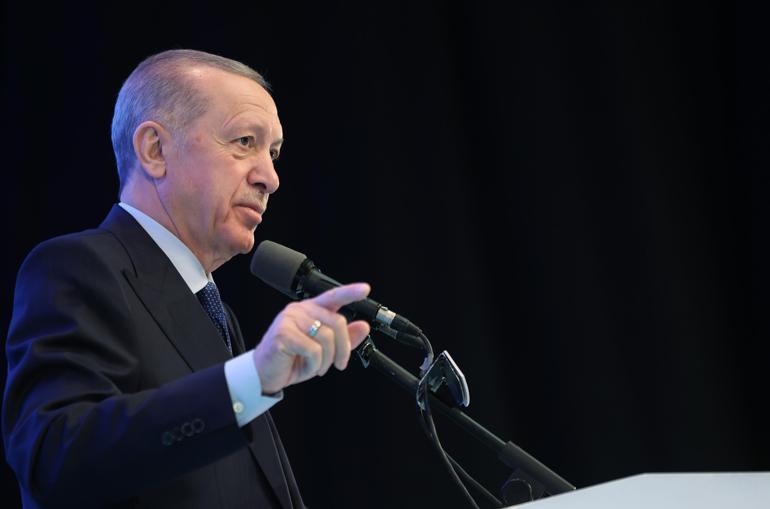 Cumhurbaşkanı Erdoğan: Memurlarımızı enflasyona ezdirmeme sözümüzü yine tutacağız