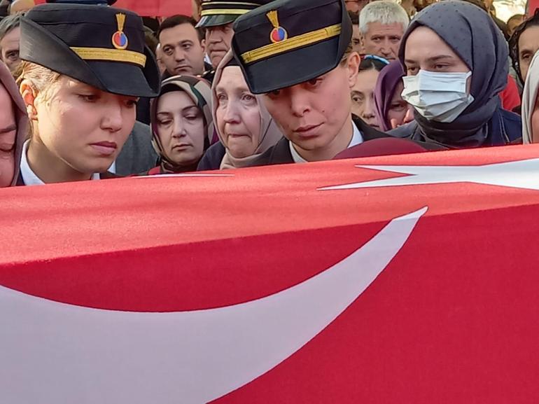Şehit Öztürk, son yolculuğuna uğurlandı