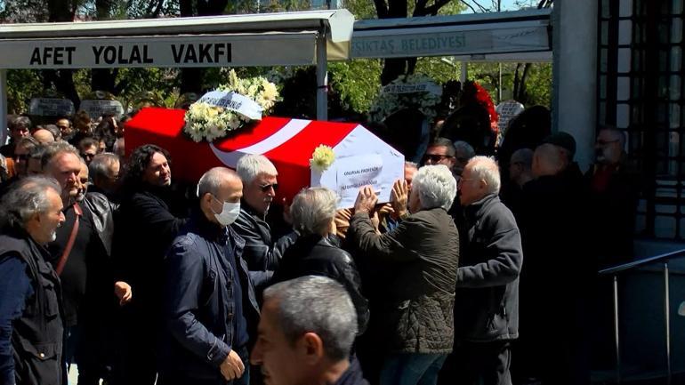 Yönetmen senarist Duygu Sağıroğlu son yolculuğuna uğurlandı