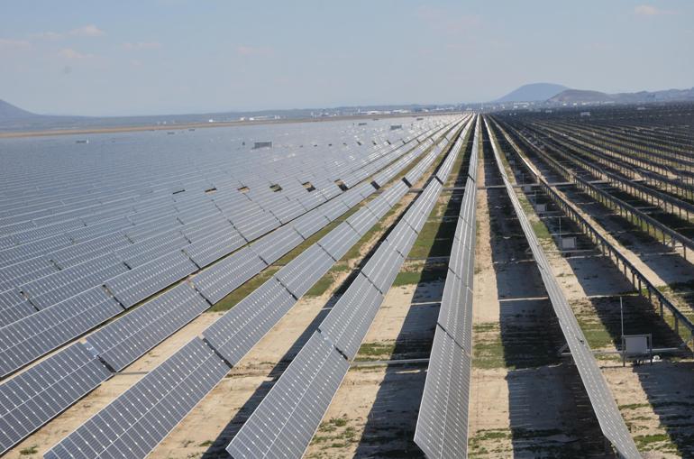 Kalyon Karapınar Güneş Enerji Santrali, 2 milyon kişinin evsel elektrik ihtiyacını karşılayacak