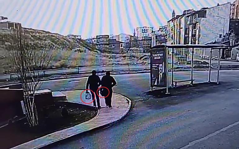 Gürcistandan gelip, Erzurumda kuyumcu soydular