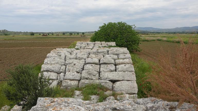 Domates tarlaları arasındaki tarihi köprü, ‘turizme kazandırılsın’ önerisi