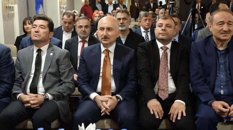 Bakan Karaismailoğlu: Siyaset, Türkiyeye, vatandaşa hizmet etmek için bir araç