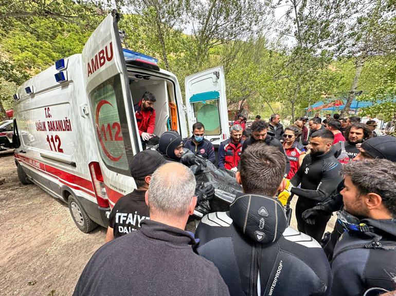 Munzur Çayı’na uçan araçtaki 3 gençten Baranın, 16ncı günde cansız bedeni bulundu