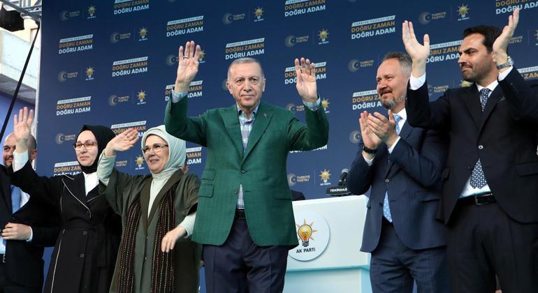 Erdoğan: Biz bu CHPye, PKKya ülkemizi, vatanımızı böldürtmeyiz