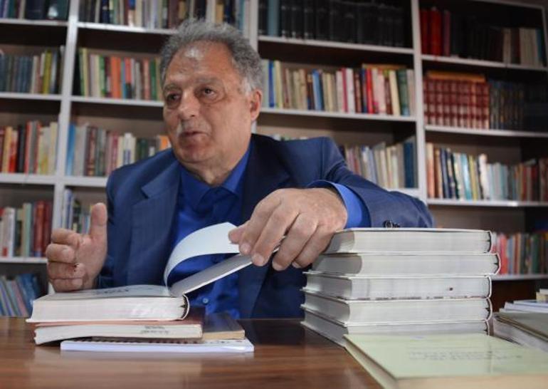 Ermeni iddialarına karşı mücadelesini emekli olduktan sonra kurduğu kütüphane ve merkezle sürdürüyor