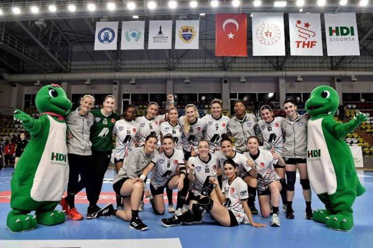 Avrupa şampiyonu Konyaaltı Belediye SK, Türkiye Kupasında yarı finale yükseldi