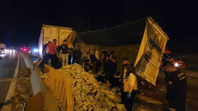 Adanada zincirleme trafik kazası: 7 ölü, 7 yaralı