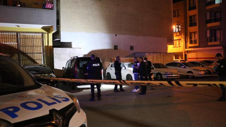 Sokakta uğradığı silahlı saldırıda öldü