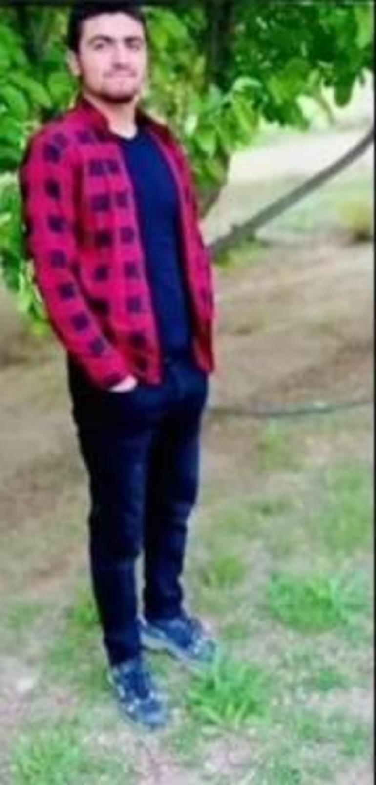 Kurtarmak istediği arkadaşıyla birlikte gölette boğuldu