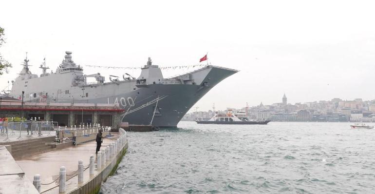 TCG Anadolu yeniden İstanbulda