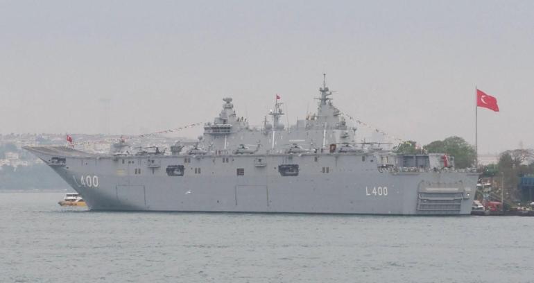 TCG Anadolu yeniden İstanbulda