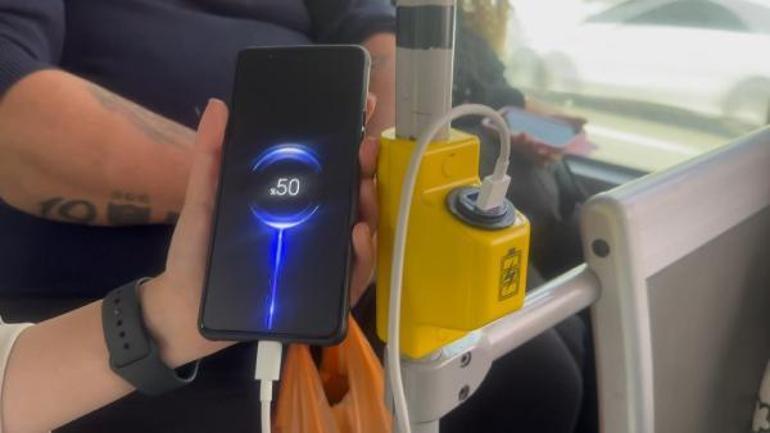 Toplu alanlarda USB ile telefon şarjında veri hırsızlığı riski