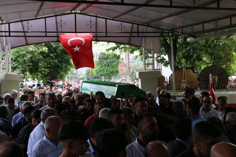 MHP Kozan İlçe Başkanı Atlı, toprağa verildi