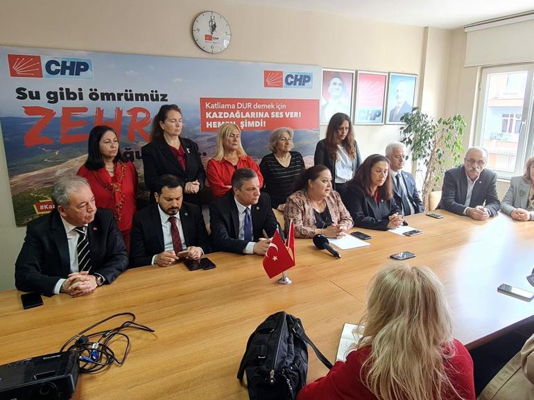 Depremzedelere yönelik paylaşımı nedeniyle CHPli Kadın Kolları Başkanı görevden alındı