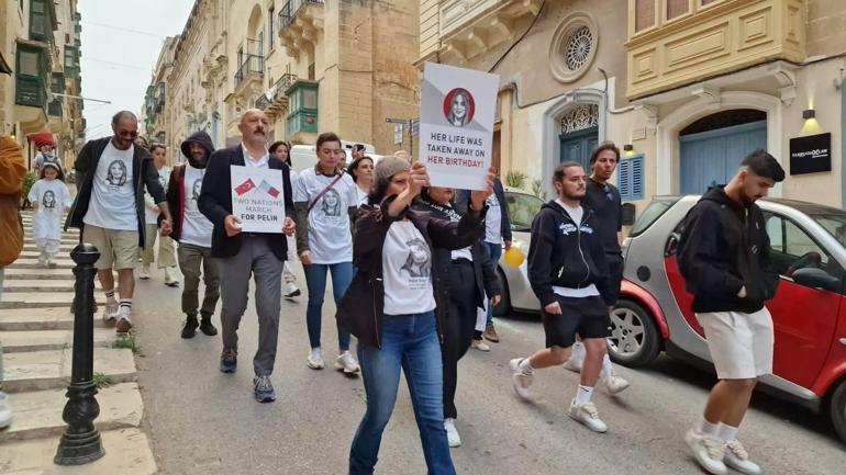Maltada doğum gününde öldürülen Pelin için yürüdüler