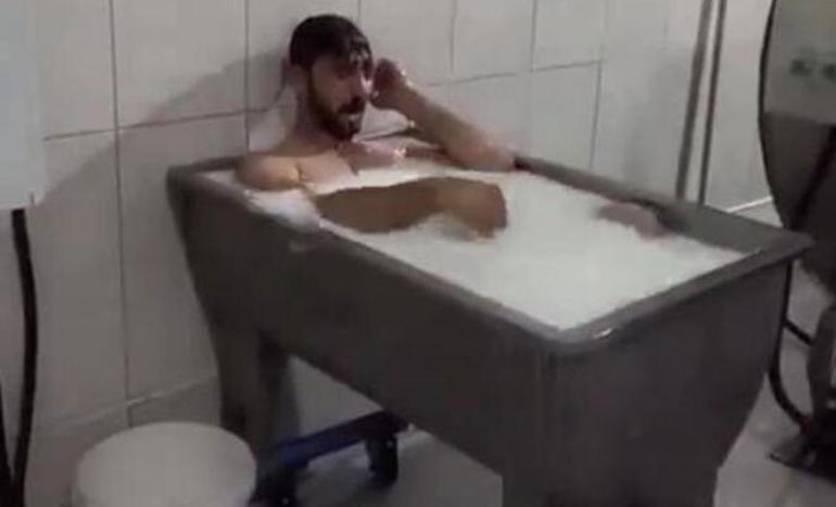 Süt banyosuyla gündeme gelen işçi 70 kişiye hakaret davası açtı