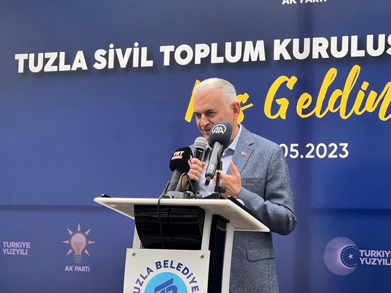 Binali Yıldırım Tuzlada sivil toplum kuruluşları ile kahvaltıda buluştu