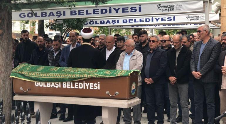 Öldürülen 13 yaşındaki Emir, son yolculuğuna uğurlandı