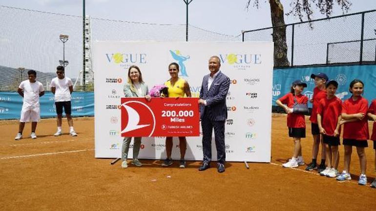 Hacı Esmer Avcı Tennis Cupta şampiyon Maria Lourdes Carle