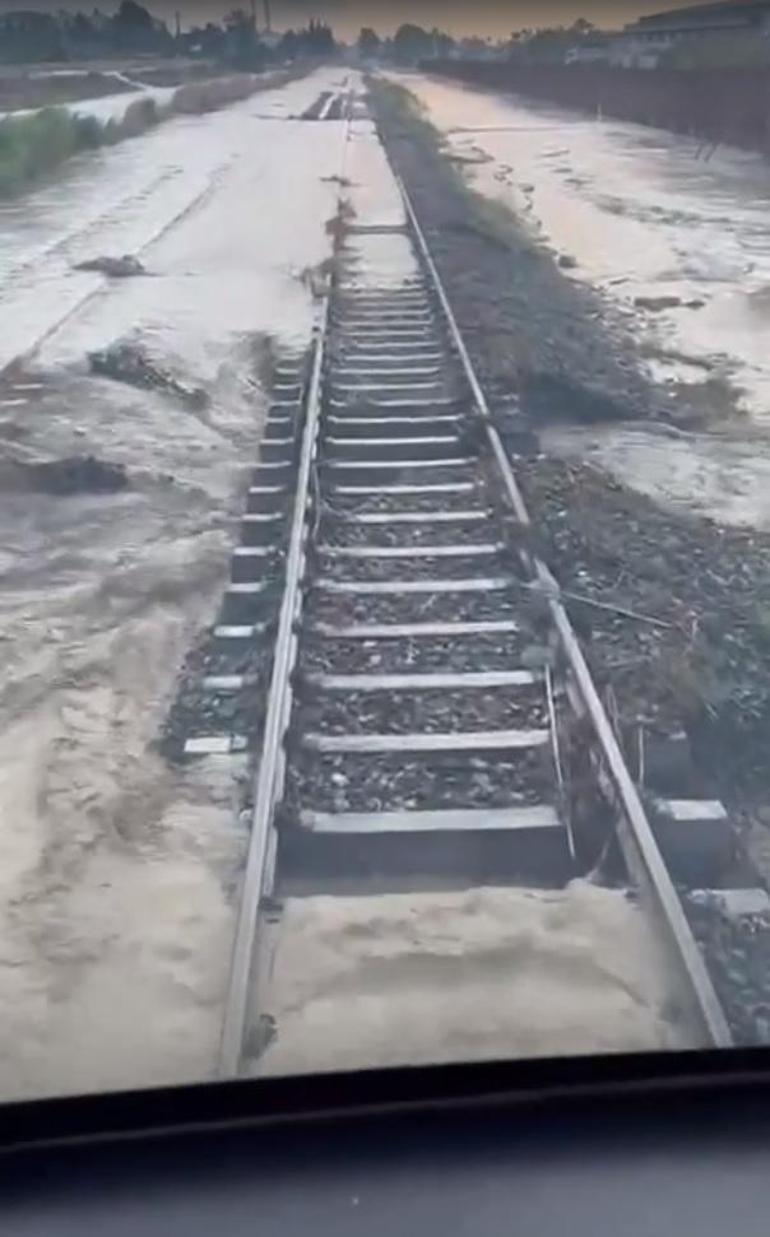 Adana-Mersin tren seferleri yeniden başladı