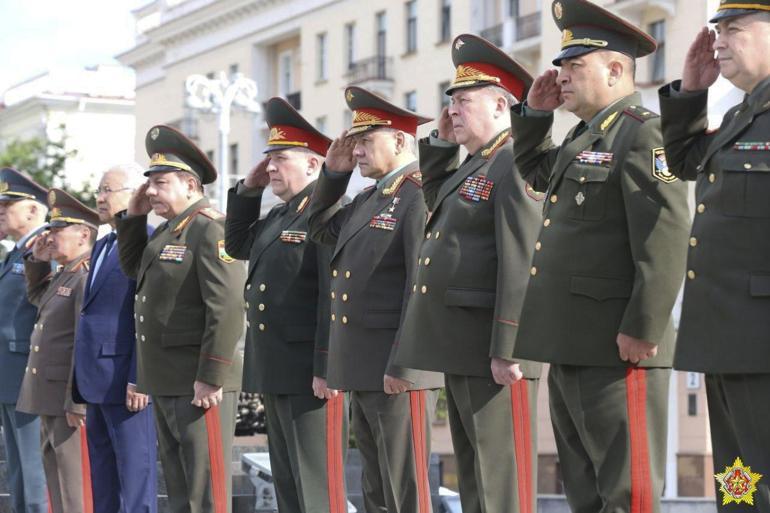 Rus nükleer silahları, Belarus’ta depolanacak