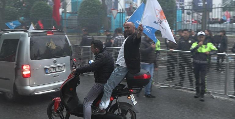 İstanbulda seçim sonucu kutlamaları