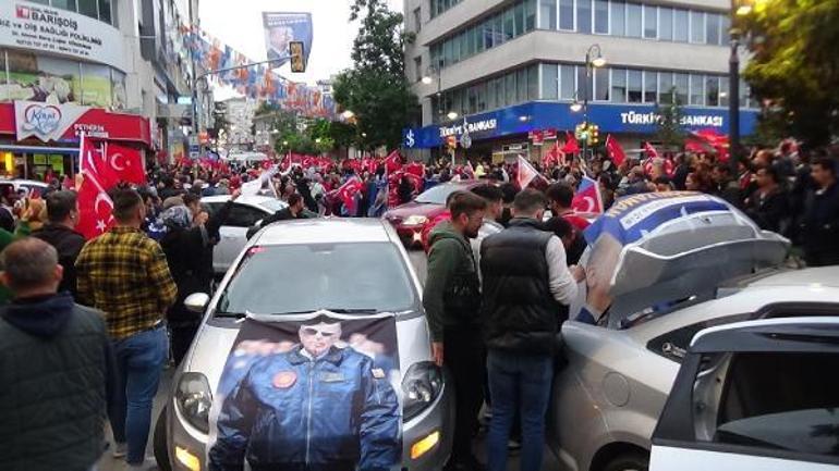 İstanbulda seçim sonucu kutlamaları