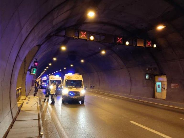 İzmirdeki Bayraklı Tünelinde TIRda yangın