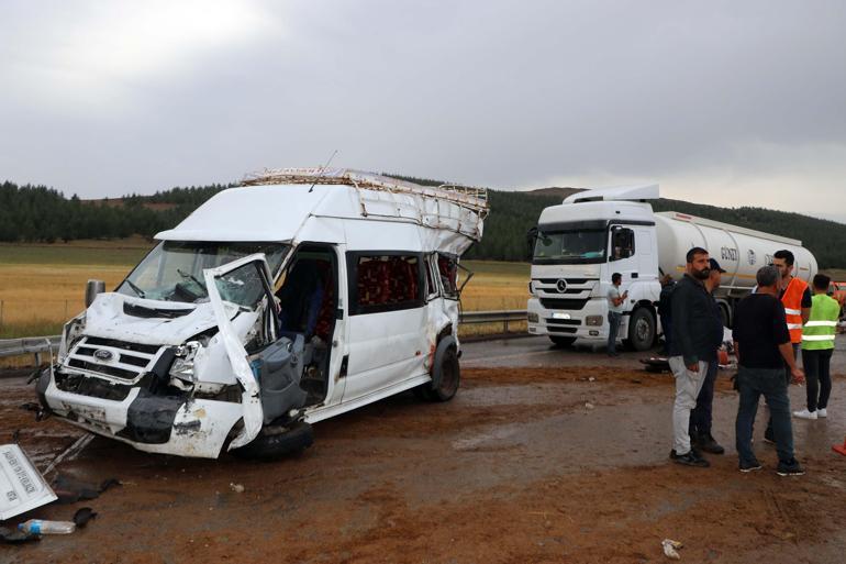 Gaziantep’te zincirleme kaza: 2 ölü, 20 yaralı