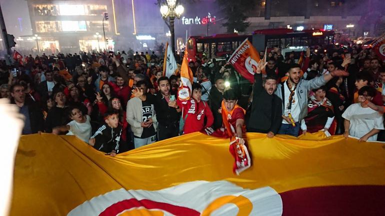 Galatasarayın şampiyonluğu tüm yurtta coşkuyla kutlandı