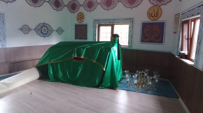 Yıkılan türbeden çıkarılan kemik parçaları inceleme için Hitit Üniversitesine gönderildi