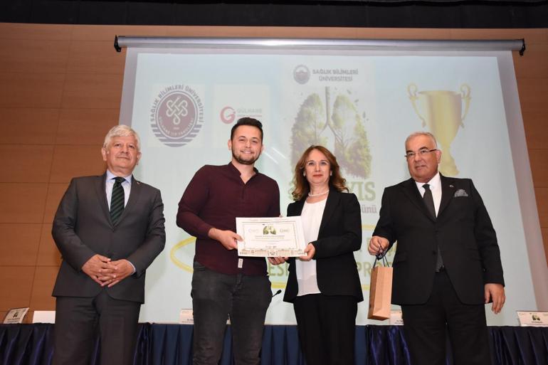 Pandemiye gösterdiğimiz ehemmiyeti tütün kullanımına karşı da göstermeliyiz