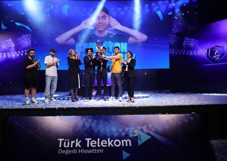 Türk Telekom eSüper Lig şampiyonu Galatasaray