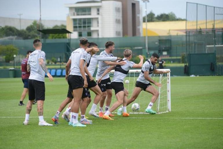 Marek Hamsike veda pastası