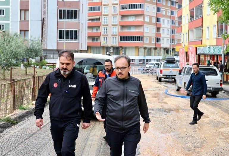 Bilecike 2 günde 23,3 kilogram yağış düştü; evleri su bastı