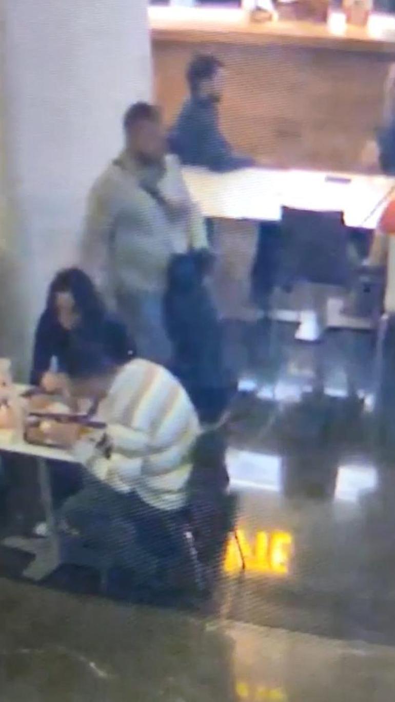 Alışveriş merkezlerinden çanta çalan şüpheli kamerada