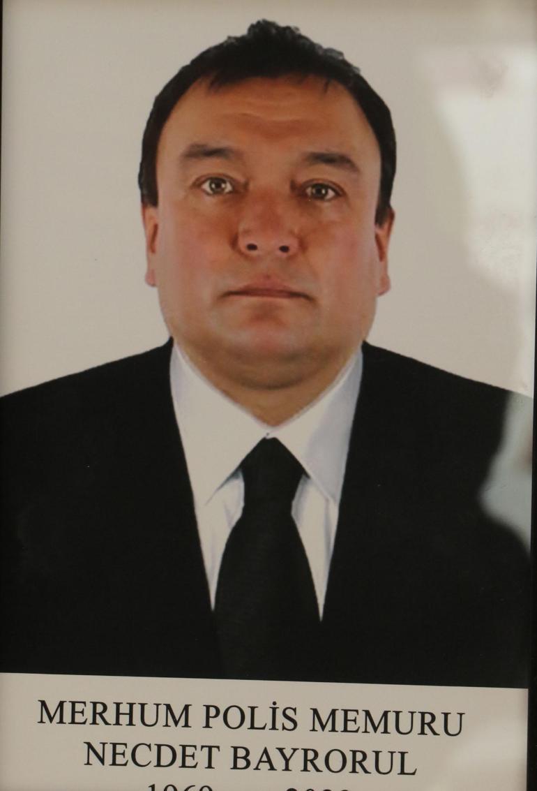 Polis memuru, kalp krizinden yaşamını yitirdi